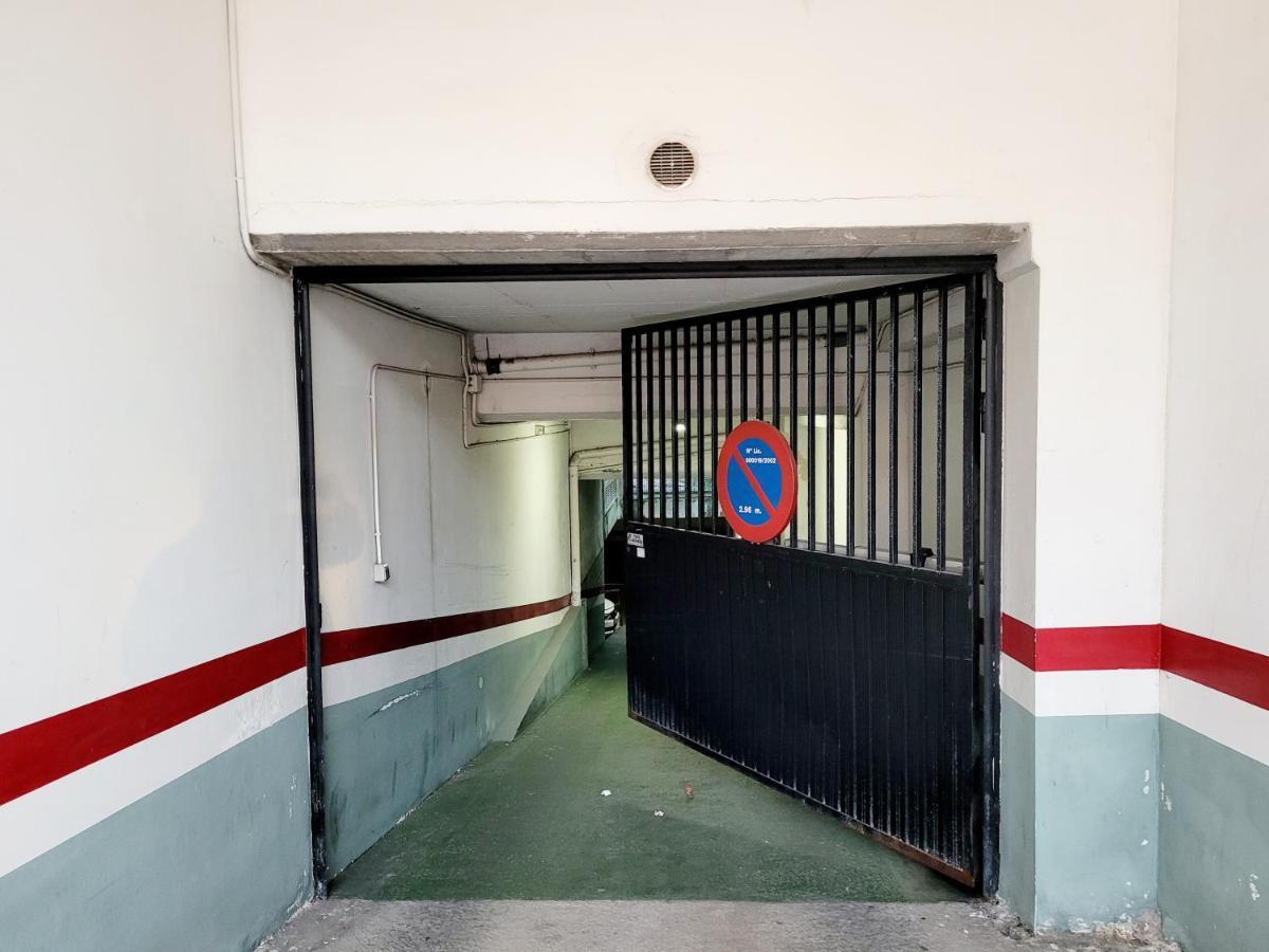 Piso Con Garaje En La Entrada Del Camino Portugues Apartment Santiago de Compostela Exterior foto